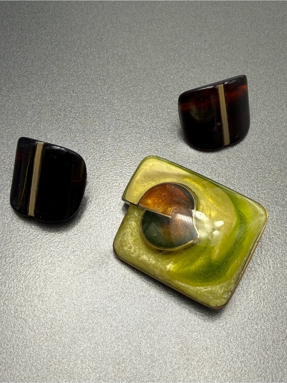 Vintage Resin Brooch and Matching Clip Earrings - Green and Amber